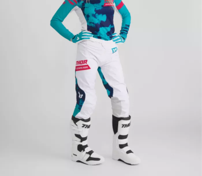 Thor 2902 - 0419 Launchmode Bleach white/aqua vel.7/8