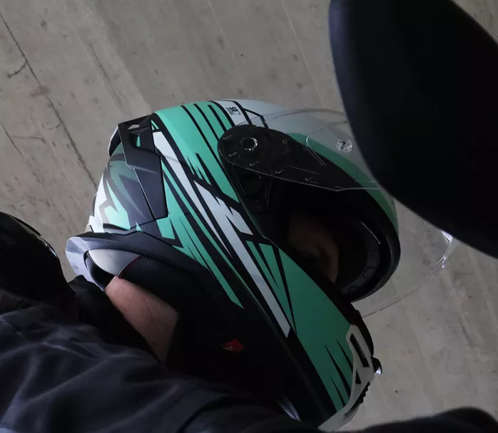 Integrálna helma XRC Loomis blk/trqs/dark green/wht