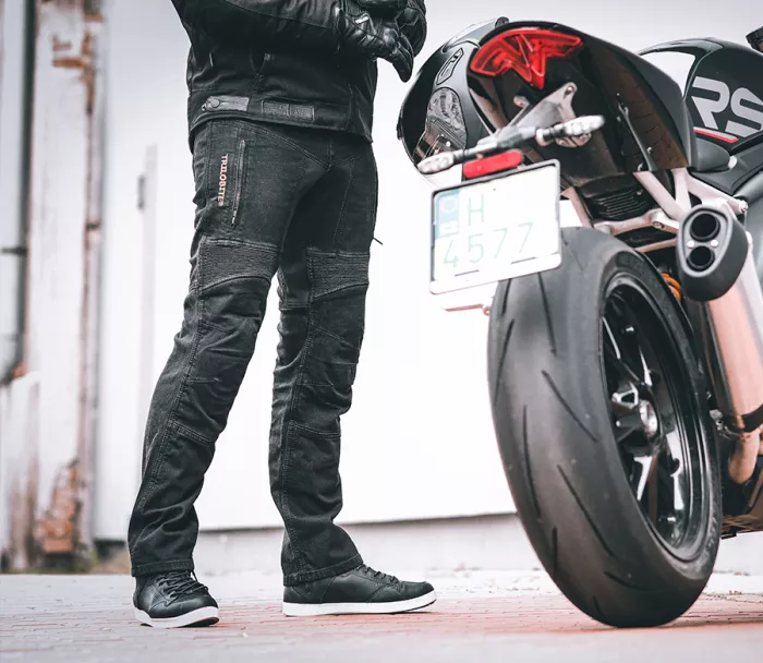 Kevlarové džínsy na motorku Trilobite 661 Parado black (predĺženej)