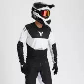 Thor 0111 - 1687 Youth Fleet Storm helma black/white vel. M