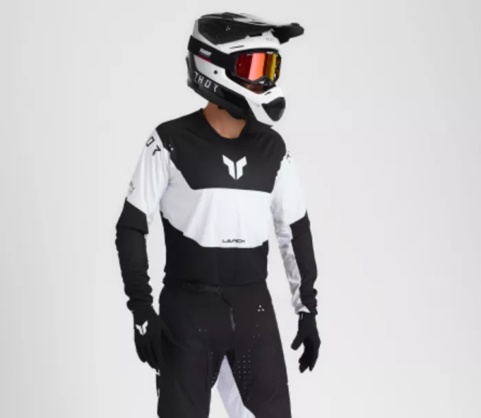 Thor 0111 - 1687 Youth Fleet Storm helma black/white vel. M