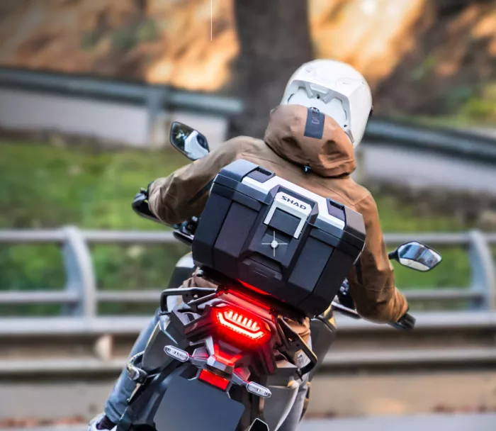 Vrchný kufor Shad Terra TR41 full black